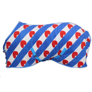 Fleecetäcke Heart med kryssgjordar från Nova.  -  från  NOVA