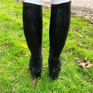 Shortchaps Mocka Svart -  från  NOVA