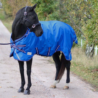 Regntäcke Mistral Fleecefoder cobalt blue från Fåglasång -  från  NOVA